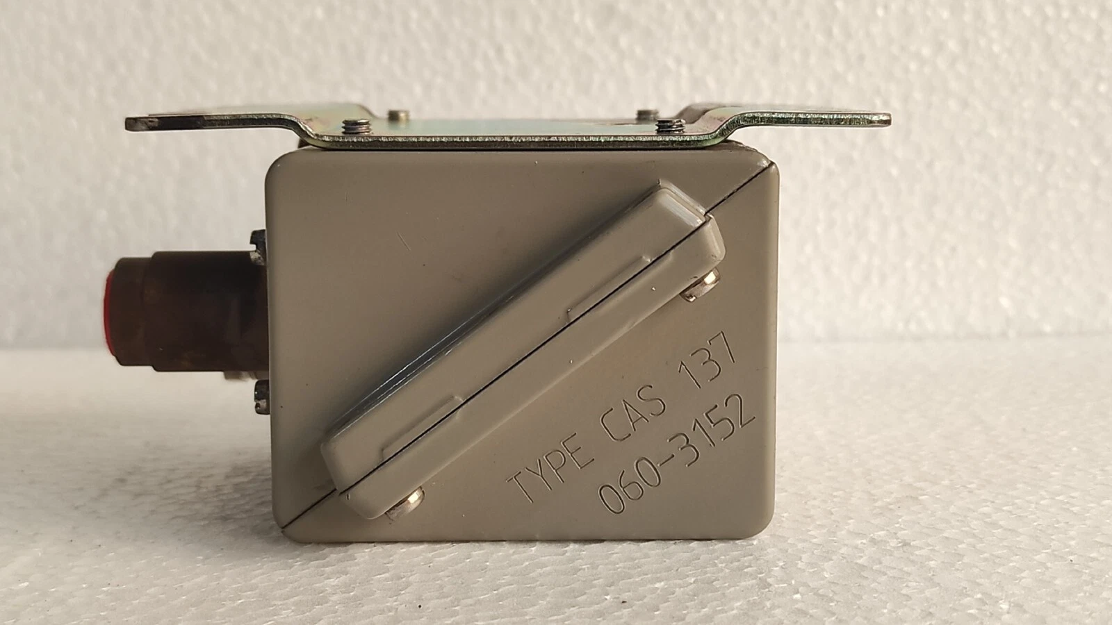 admin/uploads/uploads/danfoss cas 137 pressure control switch_5.webp